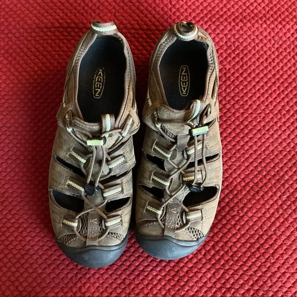 KEEN ARROYO II Sz 9.5 Waterproof Hiking Shoes Elastic Pulls Comfort Inso… - Picture 2 of 11